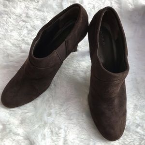 Tahari TA-Gerry Suede Bootie